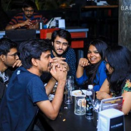 Weekend Vibes Glam Photos at Indiranagar, Bangalore Image 7