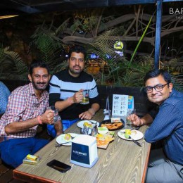 Weekend Vibes Glam Photos at Indiranagar, Bangalore Image 37